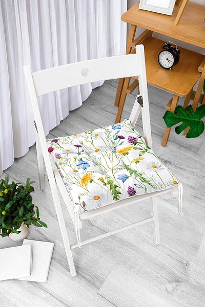 Realhomes Flower Design Digital Printed Fluffy Chair Cushion