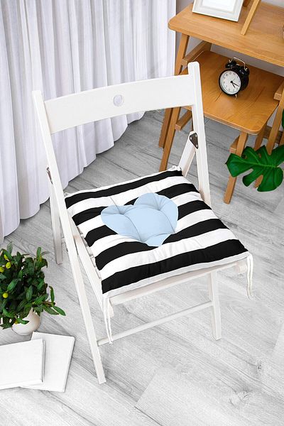 Realhomes Modern Heart Pattern Digital Printed Fluffy Chair Cushion