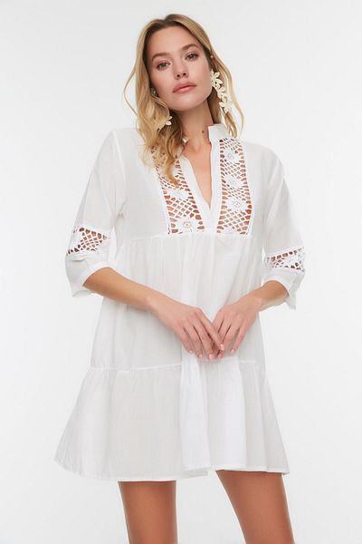 Trendyol Collection Λευκό υφαντό 100% βαμβακερό δαντέλα μίνι φόρεμα παραλίας TBESS20EL0854