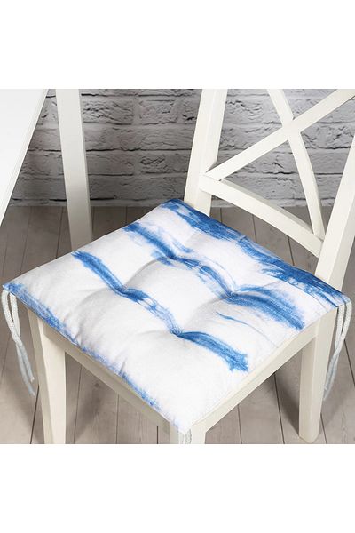 Realhomes Blue and White Colored Digital Printed Fluffy Chair Cushion