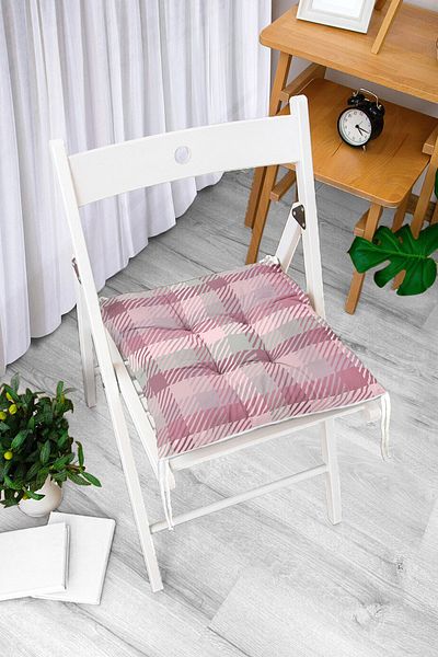 Realhomes Plaid Patterned Fluffy Square Chair Cushion with Gray Background