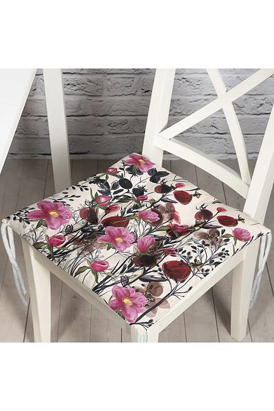 Realhomes Poppy Flower Motif Digital Printed Pouf Chair Cushion