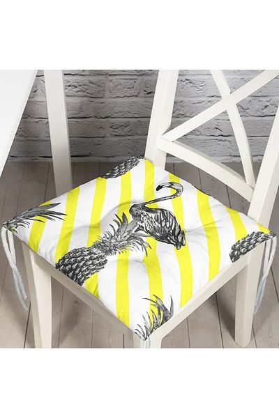 Realhomes Flamingo Themed Digital Printed Fluffy Chair Cushion