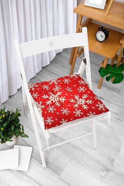 Realhomes Digital Printed Fluffy Square Chair Cushion with White Snowflakes Motif