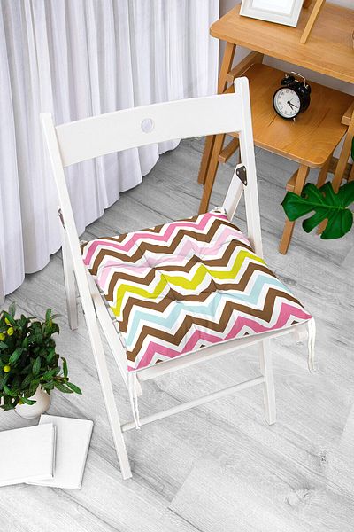 Realhomes Modern Zigzag Digital Printed Fluffy Chair Cushion
