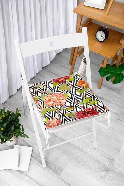 Realhomes Zigzag Diamond Patterned Lily Motif Fluffy Square Chair Cushion