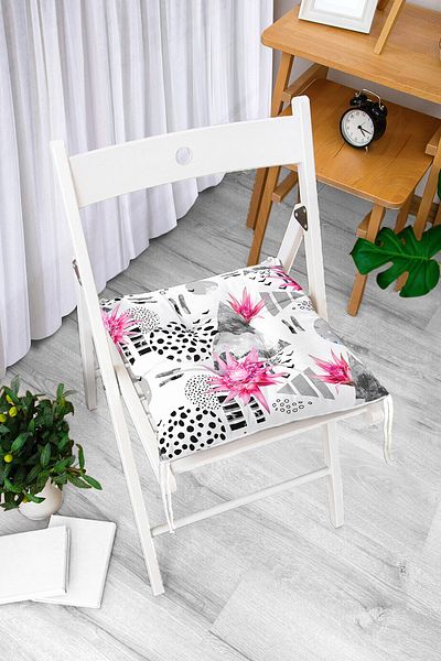 Realhomes Honeycomb Themed Water Lily Flower Motif Fluffy Square Chair Cushion
