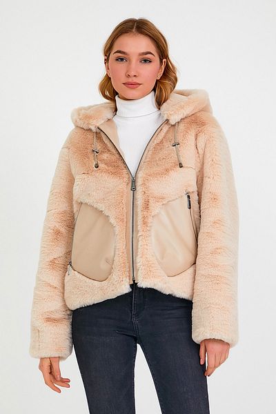 Leather Club Palton puf bej cu accesorii din piele de miel