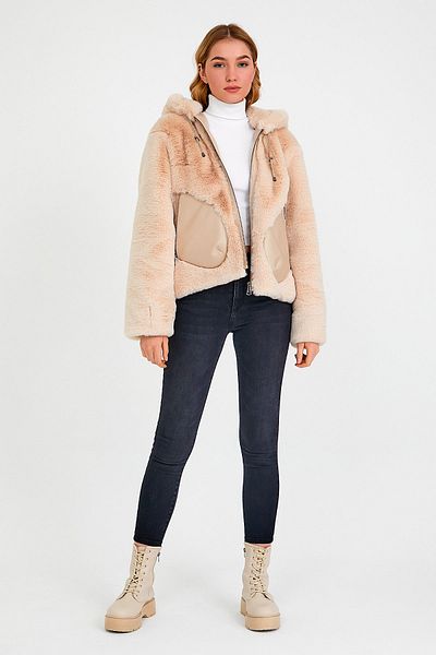 Leather Club Palton puf bej cu accesorii din piele de miel