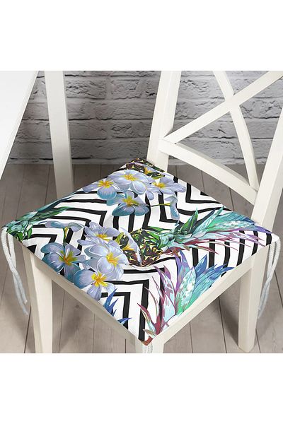 Realhomes Zigzag Floored Summer Exotic Specially Designed Fluffy Chair Cushion