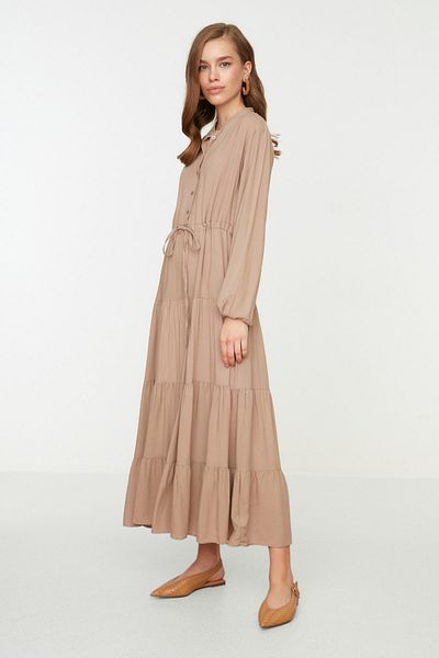 Trendyol Modest Тъкана рокля от норка с яка и набрана талия TCTSS22EB0110