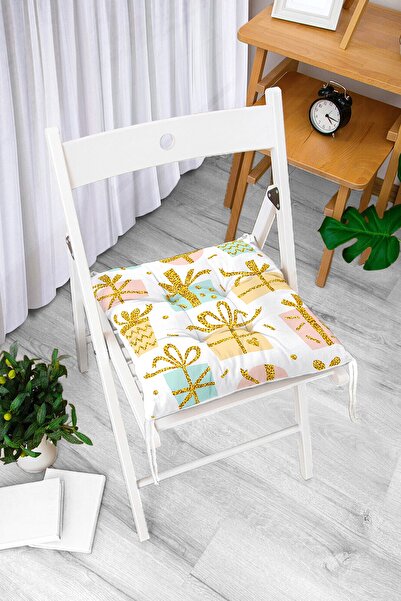 Realhomes Білий фон із золотими деталями, подарунковий пакет із візерунком, с...