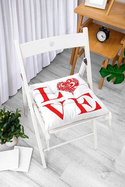 Realhomes Love Themed Digital Printed Fluffy Square Chair Cushion