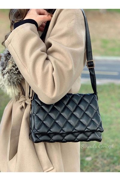 SWORDS CONCEPT Crossbody Quilted Bag Black