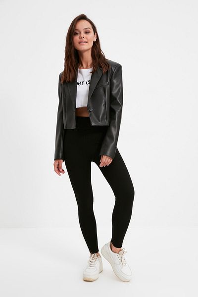 Trendyol Collection Schwarze High Waist Basic Interlock Strickstrumpfhose mit elastischem Bund TWOAW20TA0047