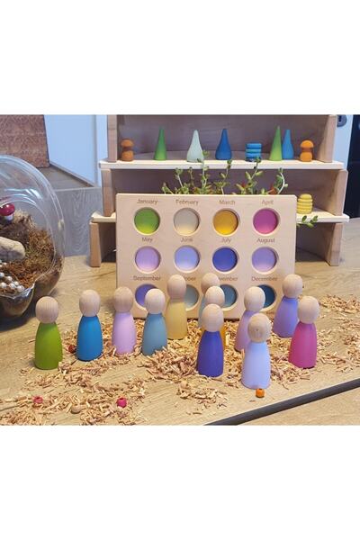 kırtkırt ahşap Peg Bebekler Için Tabla Aylar (ing) Ve 12li Pegler Pastel Tonlar