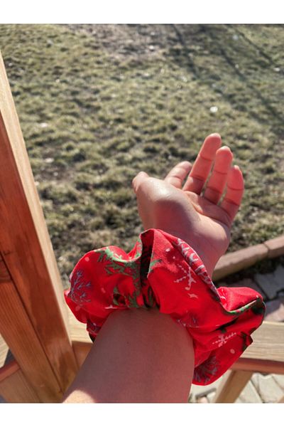 White Alamode New Year Patterned Red Bagel Buckle