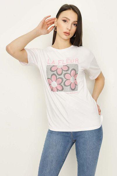 Select Moda Women's White Front Stone Printed Basic T-shirt