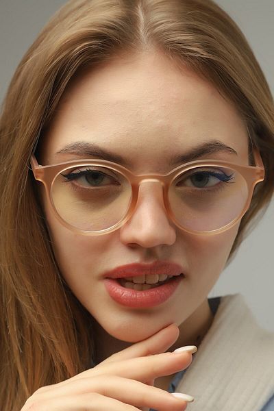 Qafiye Prive Hyaline Matte Milk Coffee
