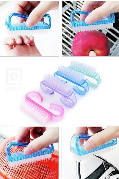 QNİAY Nail Brush