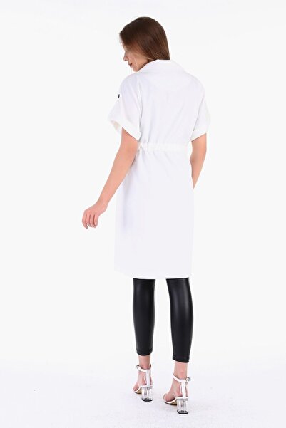 DISENTIS MODEST Λευκό γιλέκο με κοντό μανίκι με μονό γιακά με τσέπη