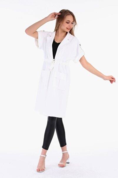 DISENTIS MODEST Λευκό γιλέκο με κοντό μανίκι με μονό γιακά με τσέπη