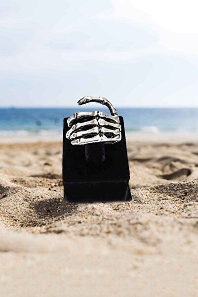 The Collection İskelet Eli Model Ayarlanabilir Yüzük