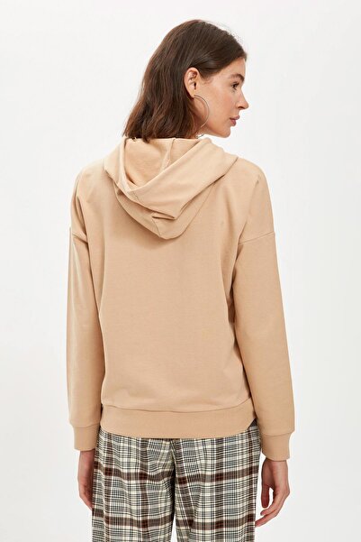 DeFacto Γυναικείο μακρυμάνικο φούτερ με κουκούλα σε μπεζ κολεγιακή στάμπα κανονικής εφαρμογής S0413AZ20AU