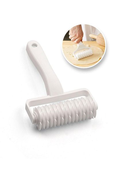 Baroness Lattice Shaped Dough Cutter