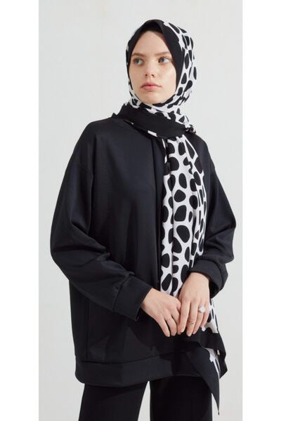 Julia Lauren Women's Black and White Medina Silk Shawl 03