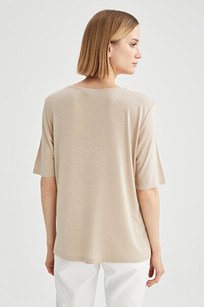 DeFacto Γυναικείο κοντομάνικο μπλουζάκι σε μπεζ V λαιμόκοψη με στάμπα