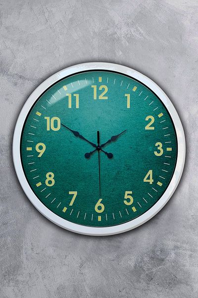 Kasva Concept Gift 40 cm White Metal Cool Wall Clock