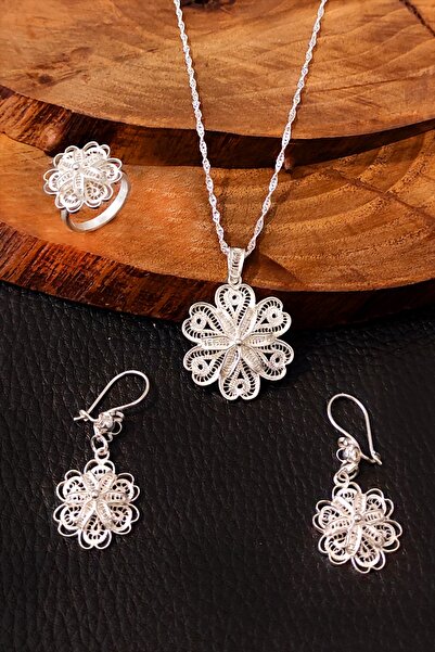 Aykat Papatya Modeli Telkari Kadın 925 Ayar Gümüş Set Yüzük Küpe Kolye Set-318