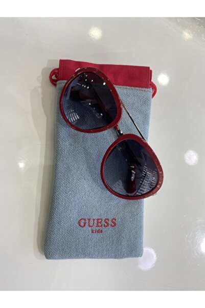 Guess نظارات شمسية للأطفال من جي يو 9200 69 سي