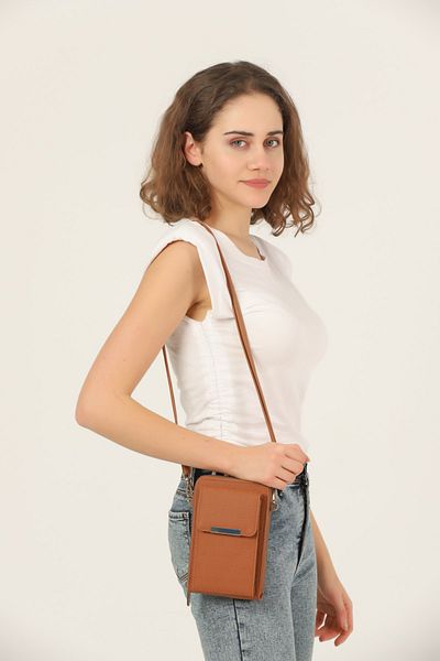 Universal Bag Women's Crossbody Phone 3 Compartment Wallet Bag