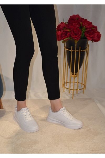 Jump Women's White Sneaker Sports Shoes 21516