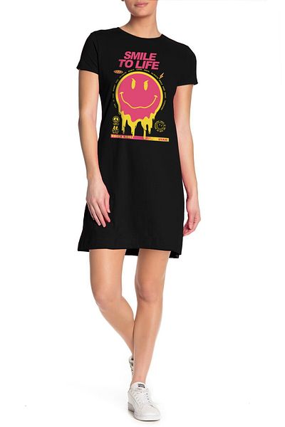 ROCKANDROLL Smile at Life Rochie tricou neagră cu mânecă scurtă din bumbac pieptanat