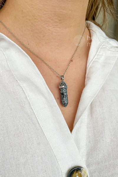 Hello Minaste Spotted Obsidian Natural Stone Hexagonal Column Necklace