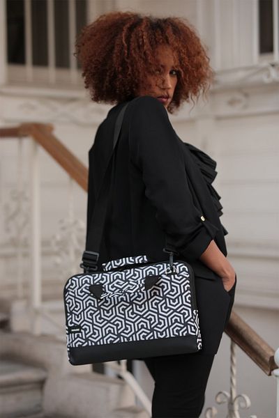 Moserini 14"-14.2" Patterned Macbook Air-pro Laptop Bag with Base Protection and Shoulder Strap - Rosetta