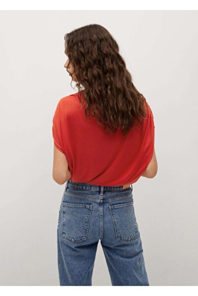 MANGO Woman Rotes Damen-T-Shirt mit gerafften Schultern