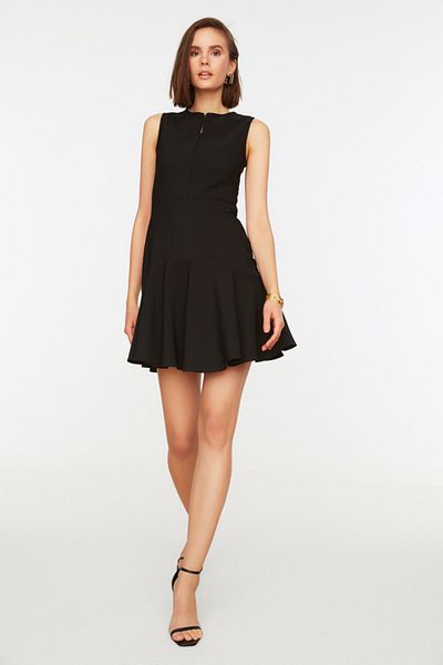Trendyol Collection Černé mini tkané šaty na zip TWOSS20EL1124