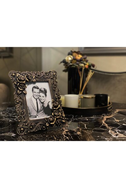 MALKOÇ HOME Gül Motifli Oymalı Çerçeve Siyah 13x18
