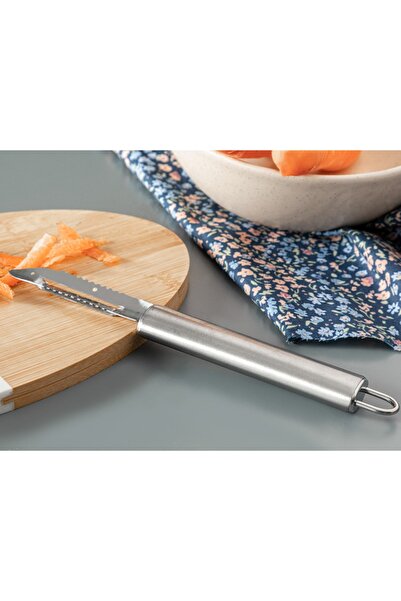 English Home Azure Metal Peeler 20 Cm