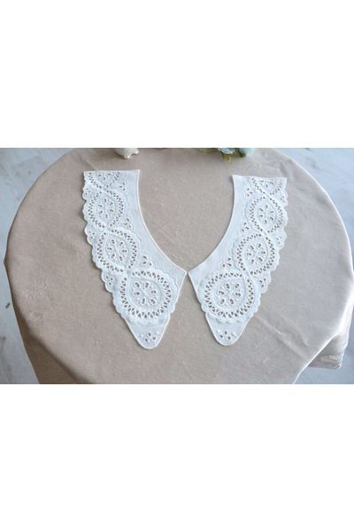 SHERLOCK HOME Vintage Scallop Collar