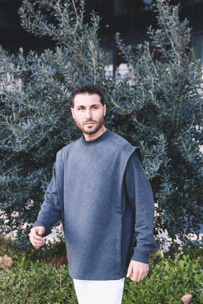 GUARAZ Oversize Gray Embroidery Detailed Padded Knitted Sweatshirt