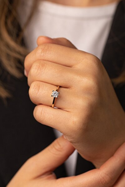 YAVUZ KUYUMCULUK 14 Ayar Altın Tektaş Yüzük V Kesim