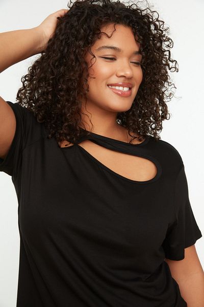 Trendyol Curve Μαύρη λεπτή πλεκτή μπλούζα TBBSS22AF0012