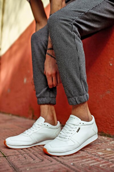 Pluvia Shoes White Casual Sneakers