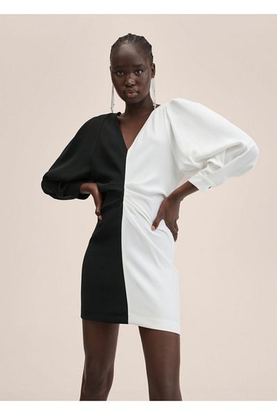 MANGO Woman Rochie drapată în două culori