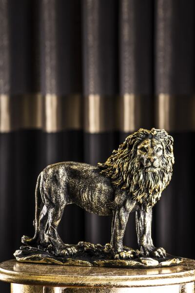 EHEAHOME Aslan Biblo Heykel